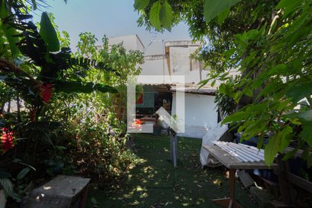 Casa à venda com 540m², 3 quartos e 11 vagasQuintal