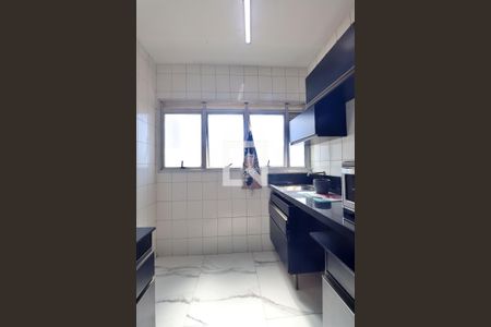 Apartamento à venda com 95m², 3 quartos e 1 vagaÁrea de Serviço