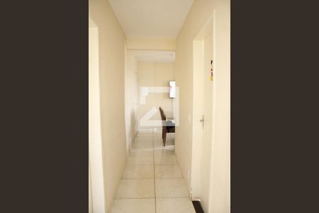 Corredor de apartamento à venda com 3 quartos, 60m² em  Vila Itália , Contagem