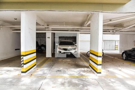 Apartamento à venda com 238m², 3 quartos e 2 vagasGaragem com depósito