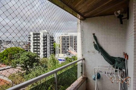 Apartamento à venda com 238m², 3 quartos e 2 vagasSacada da Suíte