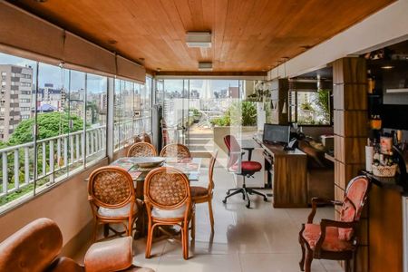 Sala de apartamento à venda com 4 quartos, 238m² em Floresta, Porto Alegre