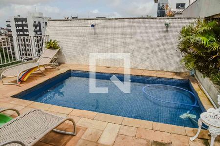 Apartamento à venda com 238m², 3 quartos e 2 vagasCobertura/Piscina