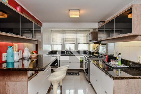 Apartamento à venda com 238m², 3 quartos e 2 vagasCozinha