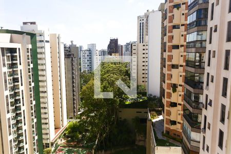 Sala 1 vista de apartamento à venda com 4 quartos, 393m² em Vila Suzana, São Paulo