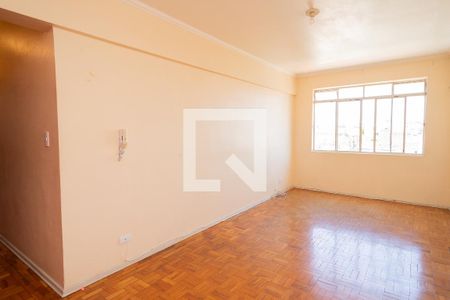 Apartamento à venda com 94m², 2 quartos e 1 vaga Apartamento à venda com 94m², 2 quartos e 1 vagaSala