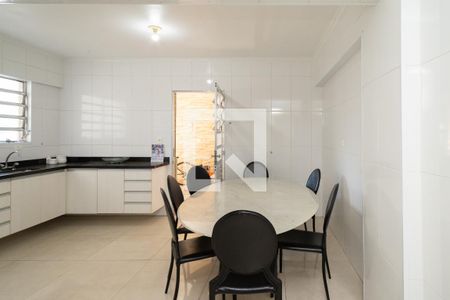 Apartamento à venda com 94m², 2 quartos e 1 vaga Apartamento à venda com 94m², 2 quartos e 1 vagaCozinha