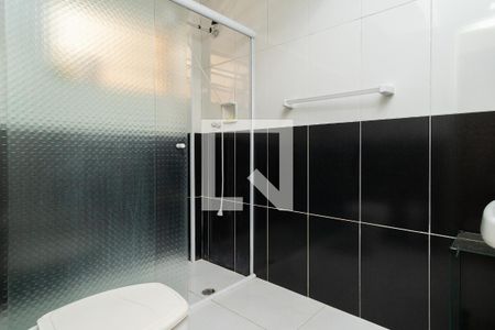 Apartamento à venda com 94m², 2 quartos e 1 vaga Apartamento à venda com 94m², 2 quartos e 1 vagaBanheiro Social