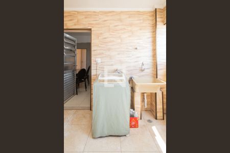 Apartamento à venda com 94m², 2 quartos e 1 vaga Apartamento à venda com 94m², 2 quartos e 1 vagaÁrea de Serviço