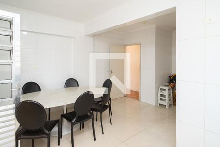 Apartamento à venda com 94m², 2 quartos e 1 vaga Apartamento à venda com 94m², 2 quartos e 1 vagaCozinha