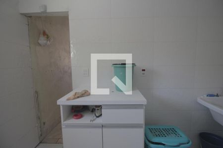 Casa à venda com 100m², 3 quartos e 4 vagasLavanderia