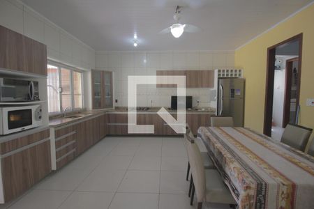 Casa à venda com 100m², 3 quartos e 4 vagasCozinha