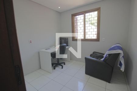 Casa à venda com 100m², 3 quartos e 4 vagasEscritório