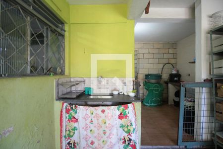 Casa à venda com 280m², 4 quartos e 5 vagasArea de Serviço