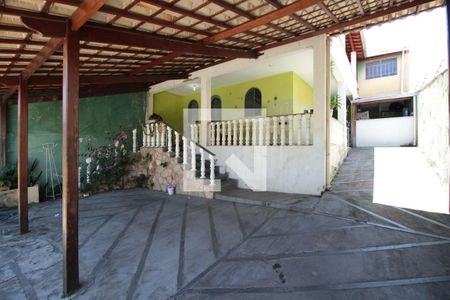 Casa à venda com 280m², 4 quartos e 5 vagasGaragem