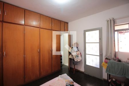 Suite de casa à venda com 4 quartos, 280m² em Santa Monica, Belo Horizonte