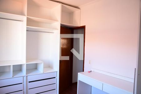 Casa de condomínio para alugar com 70m², 3 quartos e 2 vagasQuarto 2 