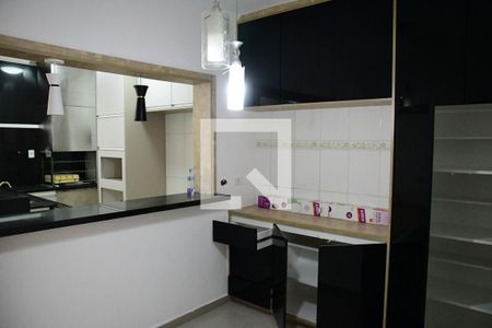 Casa de condomínio para alugar com 70m², 3 quartos e 2 vagasCozinha