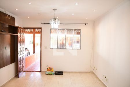 Sala de casa de condomínio para alugar com 3 quartos, 70m² em Jardim Leonor, Cotia