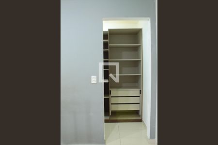 Apartamento para alugar com 105m², 3 quartos e 2 vagasCloset do quarto 3
