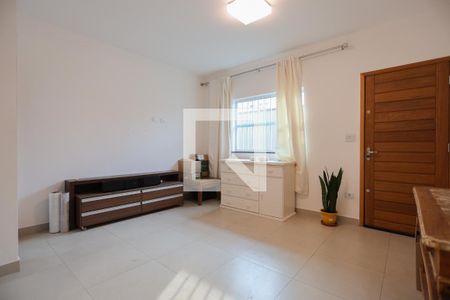 Sala de casa de condomínio para alugar com 3 quartos, 65m² em Santa Teresinha, São Paulo