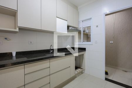 Casa de condomínio à venda com 65m², 3 quartos e 2 vagasCozinha