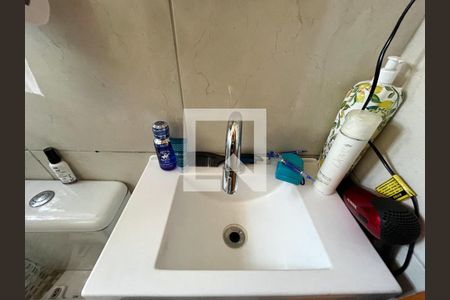 Casa para alugar com 220m², 3 quartos e 2 vagasBanheiro da Suíte