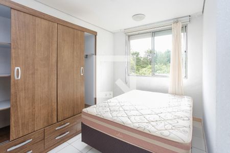 Quarto  de apartamento para alugar com 1 quarto, 40m² em Jardim Itu, Porto Alegre