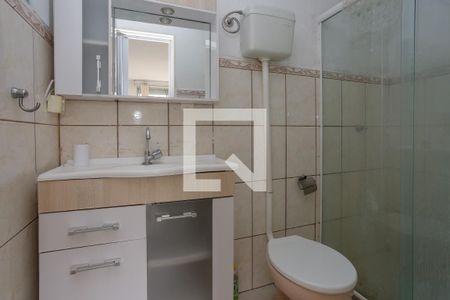 Banheiro de apartamento para alugar com 1 quarto, 40m² em Jardim Itu, Porto Alegre