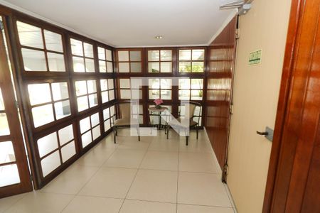 Apartamento para alugar com 68m², 2 quartos e 1 vaga Apartamento para alugar com 68m², 2 quartos e 1 vagaHall de entrada
