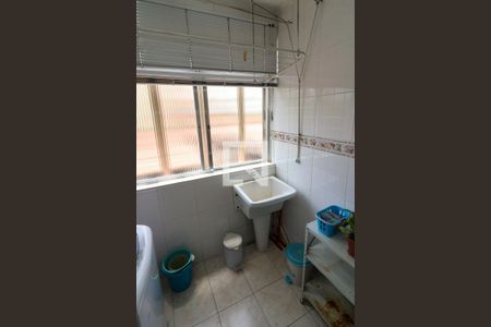 Apartamento para alugar com 68m², 2 quartos e 1 vaga Apartamento para alugar com 68m², 2 quartos e 1 vagaCozinha e Área de Serviço