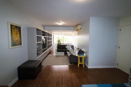 Sala de apartamento à venda com 2 quartos, 176m² em Teresópolis, Porto Alegre