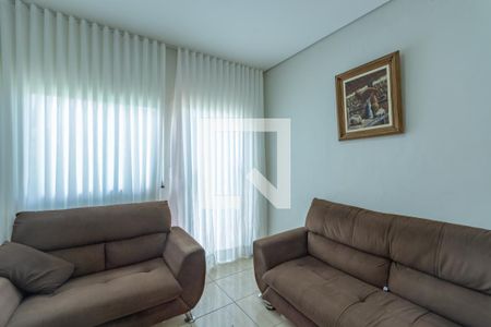 Sala de casa à venda com 3 quartos, 100m² em Jardim Leblon, Belo Horizonte