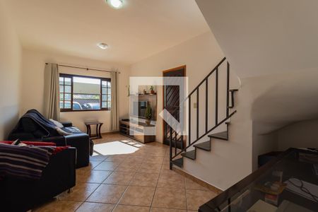 Sala de casa à venda com 3 quartos, 120m² em Parque Monte Alegre, Taboão da Serra