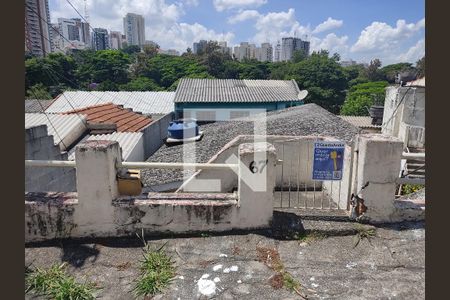 Casa à venda com 130m², 4 quartos e sem vaga
