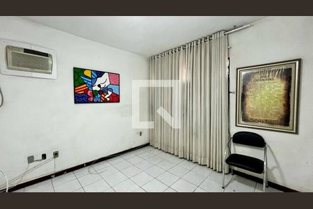 Quarto de apartamento à venda com 3 quartos, 130m² em Gutierrez, Belo Horizonte