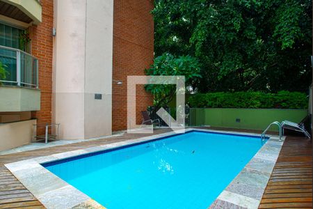 Apartamento à venda com 159m², 2 quartos e 1 vagaÁrea comum - Piscina