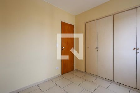 Apartamento à venda com 78m², 3 quartos e 1 vagaQuarto 2
