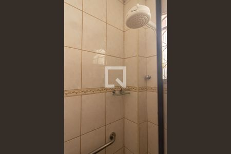 Casa de condomínio para alugar com 140m², 4 quartos e 2 vagasDetalhe do Banheiro da Suíte 1