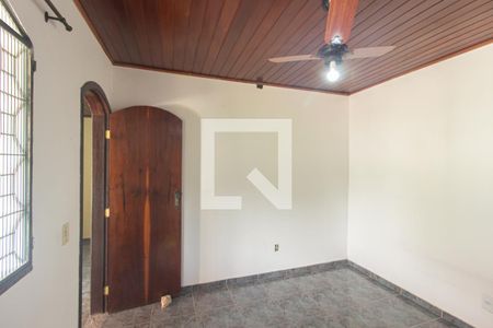 Casa de condomínio para alugar com 140m², 4 quartos e 2 vagasSuíte 3