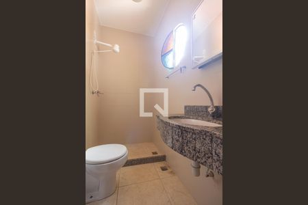 Casa de condomínio para alugar com 140m², 4 quartos e 2 vagasBanheiro da Suíte 3