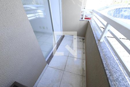 Apartamento para alugar com 67m², 2 quartos e 1 vaga Apartamento para alugar com 67m², 2 quartos e 1 vagaVaranda