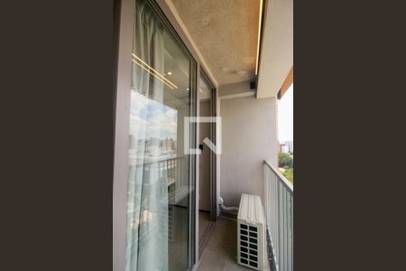 Studio para alugar com 30m², 1 quarto e sem vaga Studio para alugar com 30m², 1 quarto e sem vagaVaranda