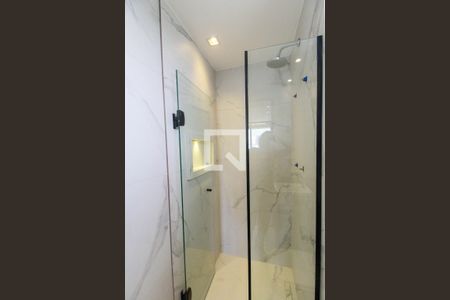 Studio para alugar com 30m², 1 quarto e sem vaga Studio para alugar com 30m², 1 quarto e sem vagaBanheiro