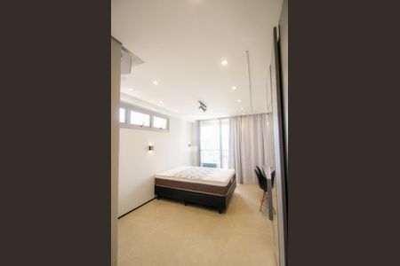 Quarto-Sala de kitnet/studio para alugar com 1 quarto, 30m² em Indianópolis, São Paulo