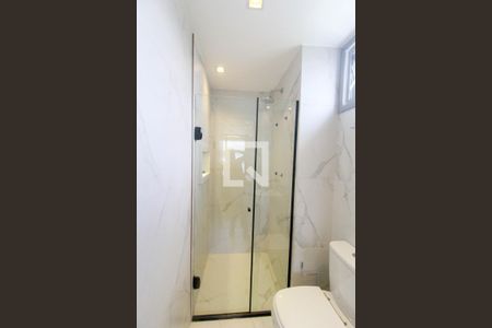 Studio para alugar com 30m², 1 quarto e sem vaga Studio para alugar com 30m², 1 quarto e sem vagaBanheiro