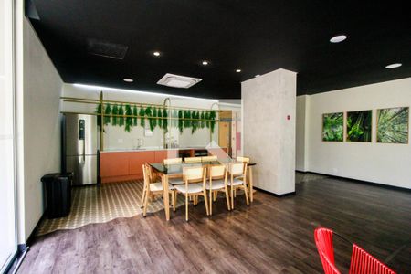 Studio para alugar com 30m², 1 quarto e sem vaga Studio para alugar com 30m², 1 quarto e sem vagaSalão de Festas