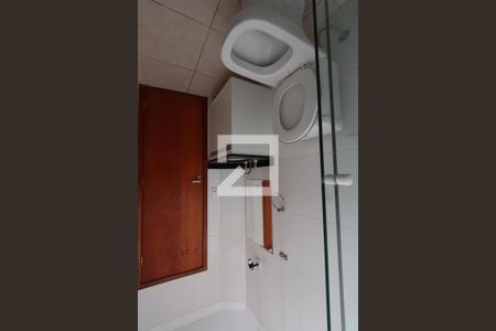 Casa à venda com 110m², 3 quartos e 2 vagasBanheiro Social