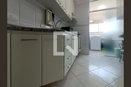 Apartamento à venda com 63m², 2 quartos e 2 vagasCozinha