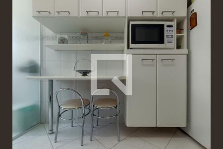 Apartamento à venda com 63m², 2 quartos e 2 vagasCozinha